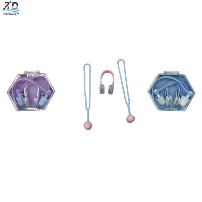 2025 Version Very Simple Wearing Swimming Earplugs Water Resist Swim Nose Clip Combo Set Rd9506 OEM Supported